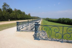 Terrasse créée par le jardinier du roi Le Nôtre